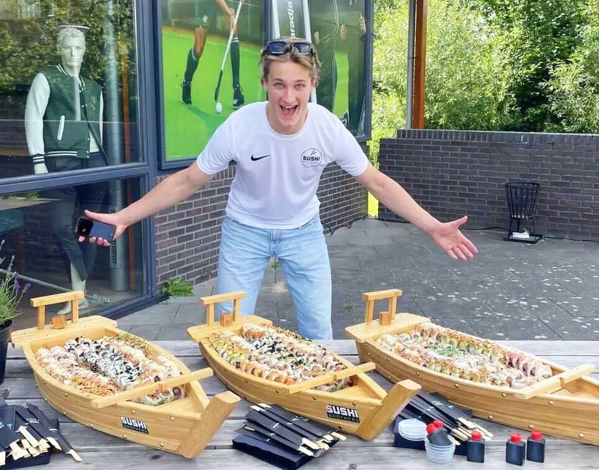 Sushi Boot bestellen | Sushi Brothers Boot